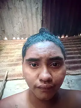 Lucy-Ferr online show from 10-28-25, 03:04