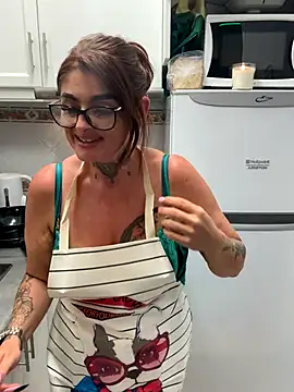 IrishmilfAnna online show from 09-25-25, 08:34