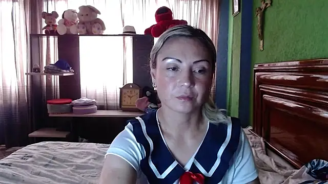  Charlize theron  online show from 09-16-25, 08:10