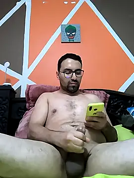 Snapshot of Jharicio-89 chatting on 11-28-25, 06:10 Jharicio-89 online show from 11-28-25, 06:10