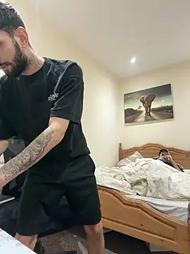 Snapshot of mixedcouplee69 chatting on 12-20-25, 09:22 mixedcouplee69 online show from 12-20-25, 09:22