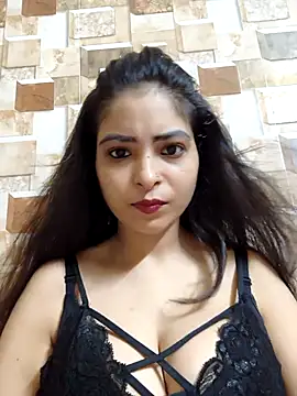 QUEEN-ADITI online show from 09-30-25, 02:00