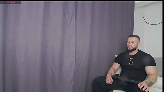 Snapshot of RickyMiami1 chatting on 02-15-26, 01:31 RickyMiami1 online show from 02-15-26, 01:31