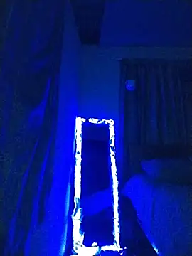 Ella rr online show from 11-14-25, 03:16