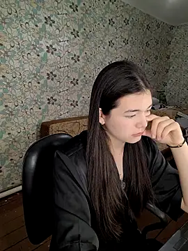 Albi Glow online show from 09-23-25, 02:47