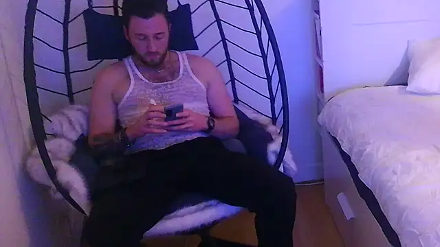 Keviios online show from 11-30-25, 06:45