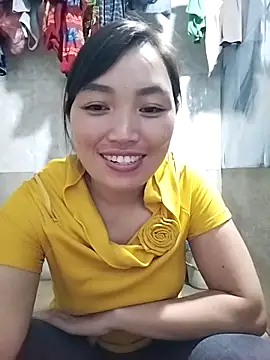 Snapshot of susu-00 chatting on 10-03-25, 06:10 susu-00 online show from 10-03-25, 06:10