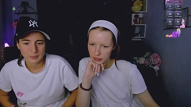 khloebeauty online show from 09-12-25, 07:14