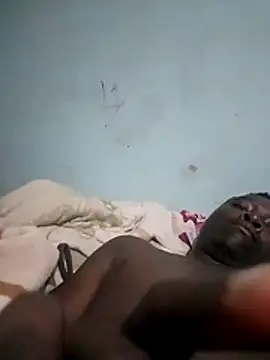 Mrhugeblack online show from 10-29-25, 10:22