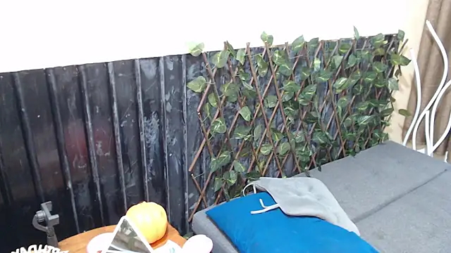 Snapshot of chris_hot_asian_loverboy chatting on 11-26-25, 12:55 chris hot asian loverboy online show from 11-26-25, 12:55