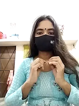 Puja-Rane online show from 09-23-25, 04:43