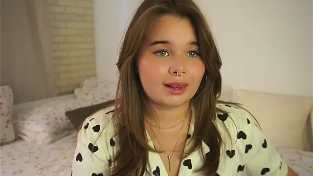 Anna Nicol online show from 09-17-25, 02:08