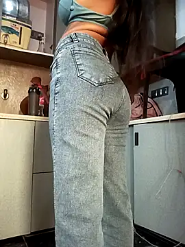 Rekha 89 online show from 10-25-25, 03:14