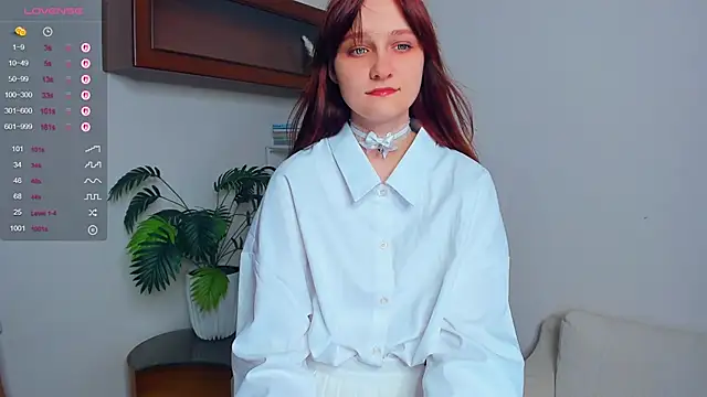 Snapshot of KatyKufel chatting on 09-16-25, 06:53 KatyKufel online show from 09-16-25, 06:53