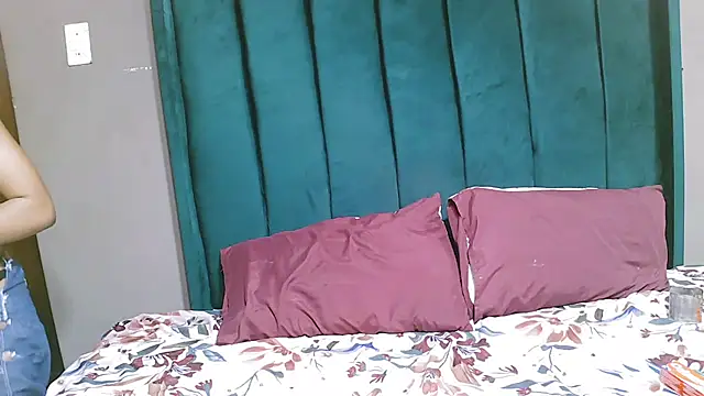 Lovecandy25x online show from 09-09-25, 01:32