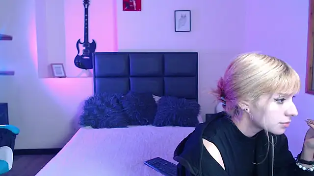 Amnesia  online show from 10-08-25, 12:25