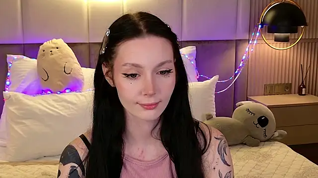 Goldy Stark online show from 02-11-26, 08:47