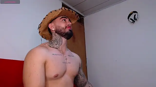 tommyblessd1 online show from 11-06-25, 07:31