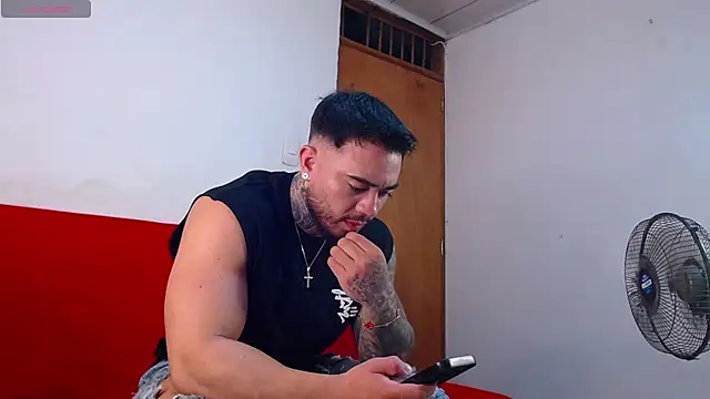 tommyblessd1 online show from 02-15-26, 03:47