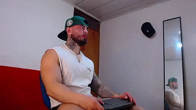 tommyblessd1 online show from 05-21-26, 01:18