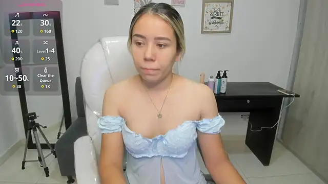 Aiilyn Ds online show from 09-26-25, 09:35