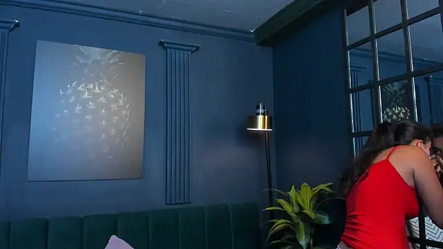 Snapshot of aliceandsia chatting on 10-11-25, 04:22 aliceandsia online show from 10-11-25, 04:22