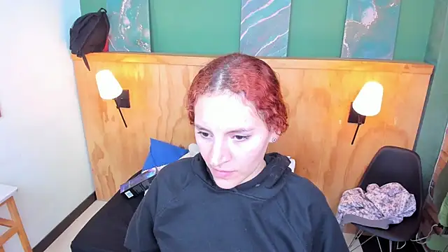 Snapshot of aliceandsia chatting on 01-05-26, 07:06 aliceandsia online show from 01-05-26, 07:06