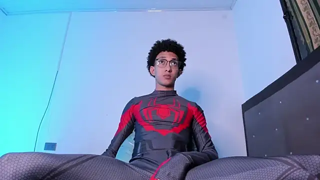 Snapshot of Cj_davis_ chatting on 05-19-26, 12:49 Cj davis online show from 05-19-26, 12:49