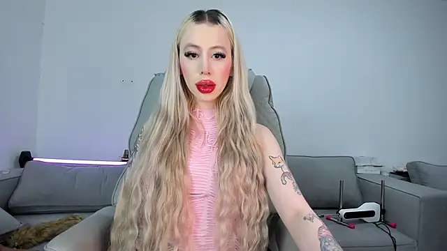 Snapshot of Sweet_Soffi chatting on 02-08-26, 03:43 Sweet Soffi online show from 02-08-26, 03:43