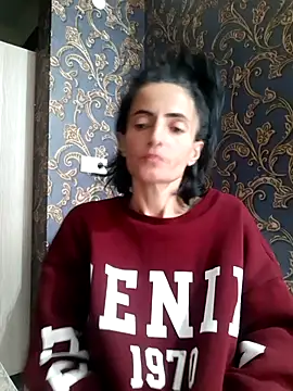 Snapshot of Gecenin_Kralicesi chatting on 11-09-25, 06:44 Gecenin Kralicesi online show from 11-09-25, 06:44