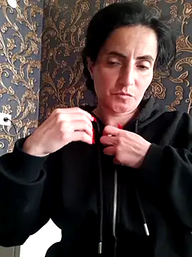 Snapshot of Gecenin_Kralicesi chatting on 05-20-26, 03:18 Gecenin Kralicesi online show from 05-20-26, 03:18