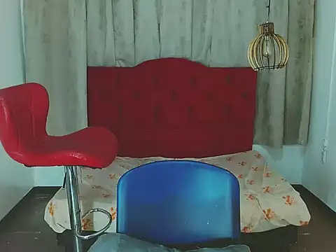 luisa  torres online show from 09-20-25, 03:29