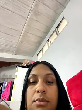 Messy-diana21 online show from 11-08-25, 07:34