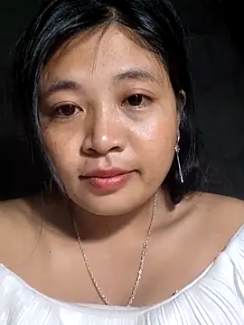 Snapshot of Angela-babyxx chatting on 10-25-25, 01:18 Angela-babyxx online show from 10-25-25, 01:18