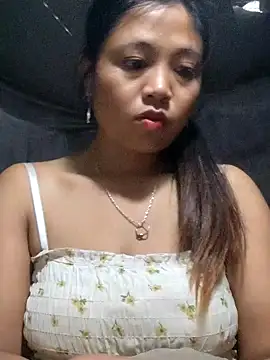 Snapshot of Angela-babyxx chatting on 11-11-25, 01:05 Angela-babyxx online show from 11-11-25, 01:05