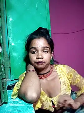 HotPiya439 online show from 10-15-25, 11:27