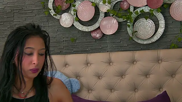 VannyFoxx online show from 02-09-26, 03:16