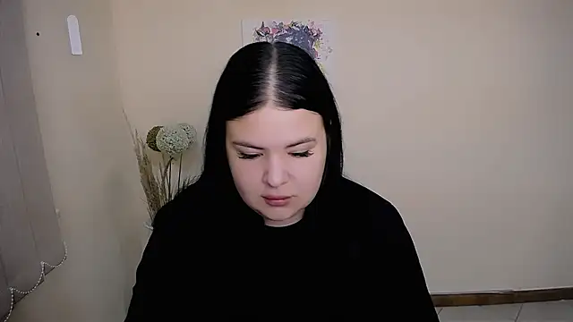 Snapshot of _Trisha_li chatting on 09-14-25, 06:12 Trisha li online show from 09-14-25, 06:12