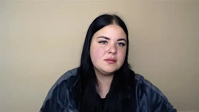 Snapshot of _Trisha_li chatting on 10-01-25, 12:33 Trisha li online show from 10-01-25, 12:33