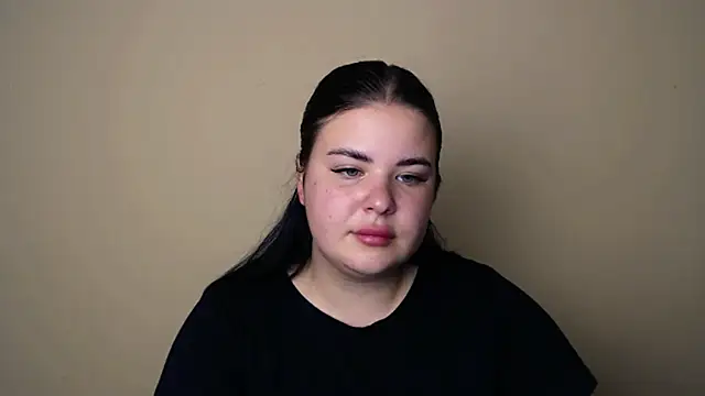 Snapshot of _Trisha_li chatting on 10-09-25, 11:19 Trisha li online show from 10-09-25, 11:19