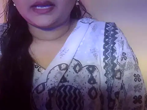Snapshot of Saniya_K chatting on 09-18-25, 04:47 Saniya K online show from 09-18-25, 04:47