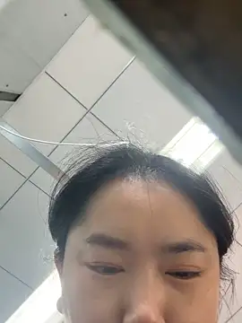 Snapshot of DHJM168 chatting on 11-22-25, 02:10 DHJM168 online show from 11-22-25, 02:10