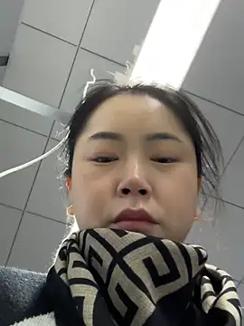 Snapshot of DHJM168 chatting on 12-16-25, 01:21 DHJM168 online show from 12-16-25, 01:21