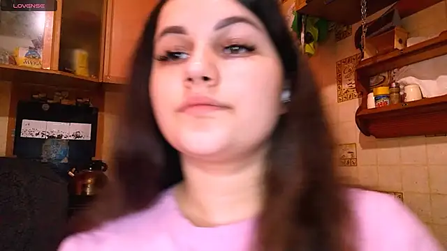 DierdreCousineau online show from 12-02-25, 10:20