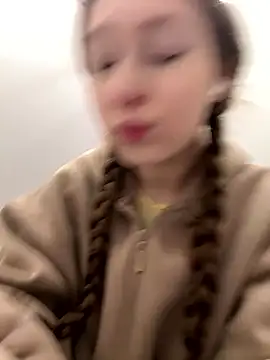 Snapshot of FroggyAnna chatting on 01-16-26, 05:06 FroggyAnna online show from 01-16-26, 05:06