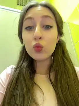 FroggyAnna online show from 03-23-26, 04:44