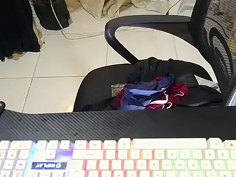 honeyLushess online show from 12-02-25, 08:37