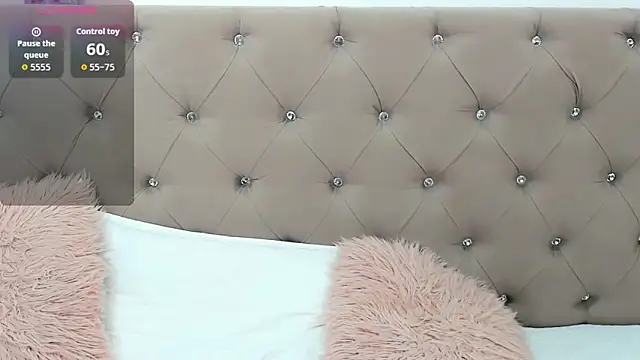 Snapshot of Isbettyche chatting on 11-01-25, 11:18 Isbettyche online show from 11-01-25, 11:18