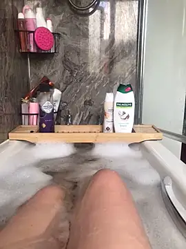 Imogenbabyyy online show from 04-18-26, 12:42