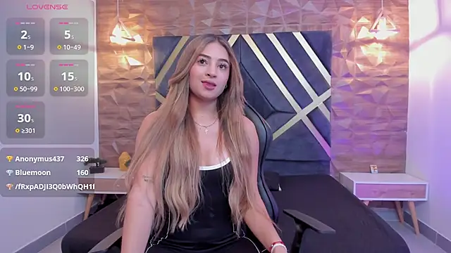 Snapshot of Alana_cox_ chatting on 11-28-25, 11:18 Alana cox online show from 11-28-25, 11:18